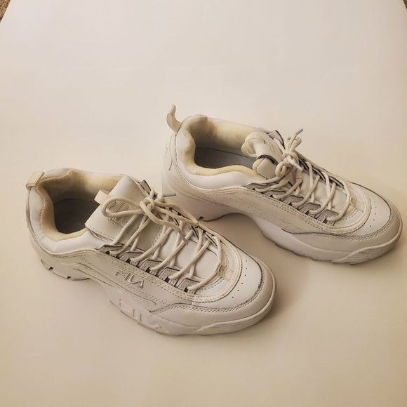 Fila Womens Sneakers, White, Size 9 - Picture 2 of 4